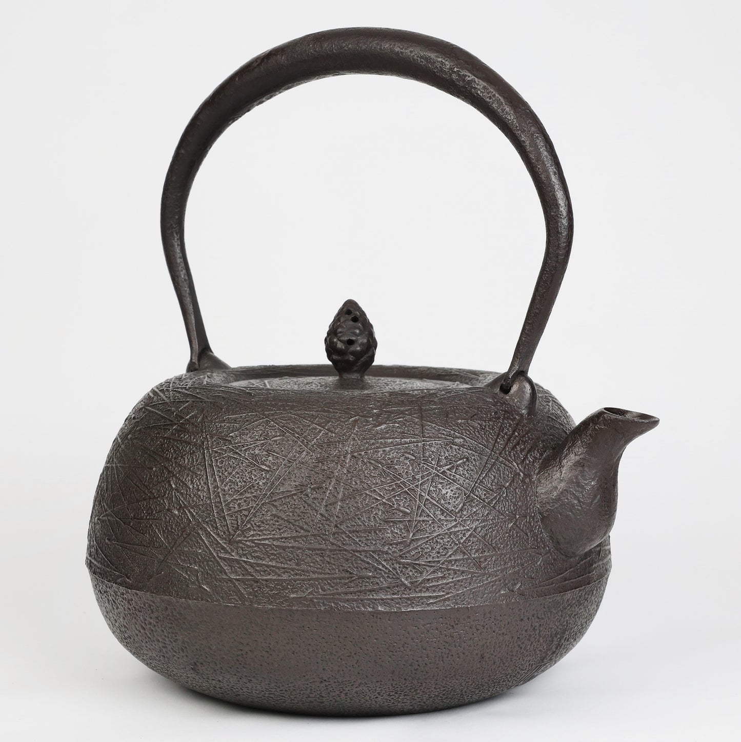 Tetsubin, Japanese Cast Iron Kettle, Nanbutekki, Shinju, Pine needles, 1.8L, Free Shipping