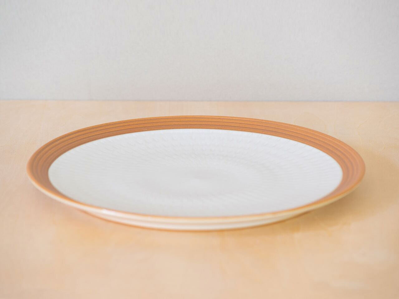 Tobikanna Plate 24cm Blue or White