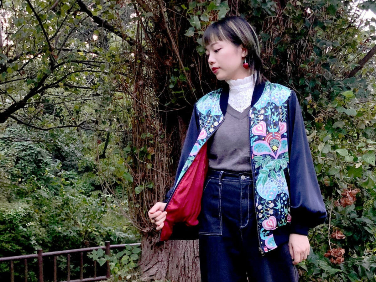 Jacket Reversible Red & Botanical Swallow