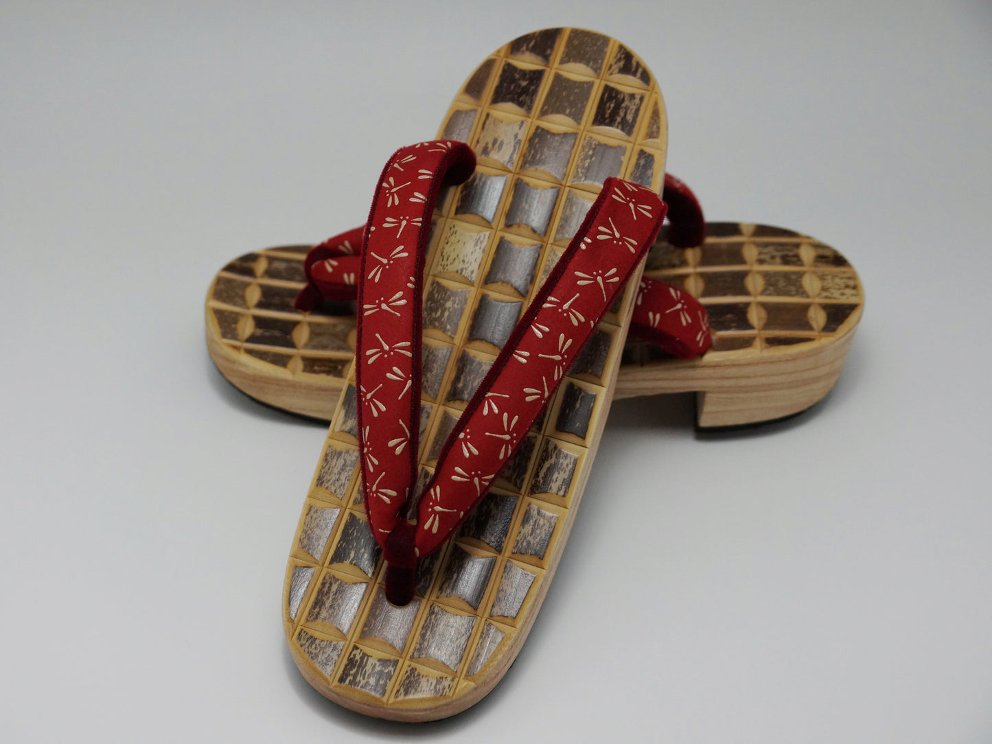 Geta Female Tiger Bamboo (Deerskin strap)