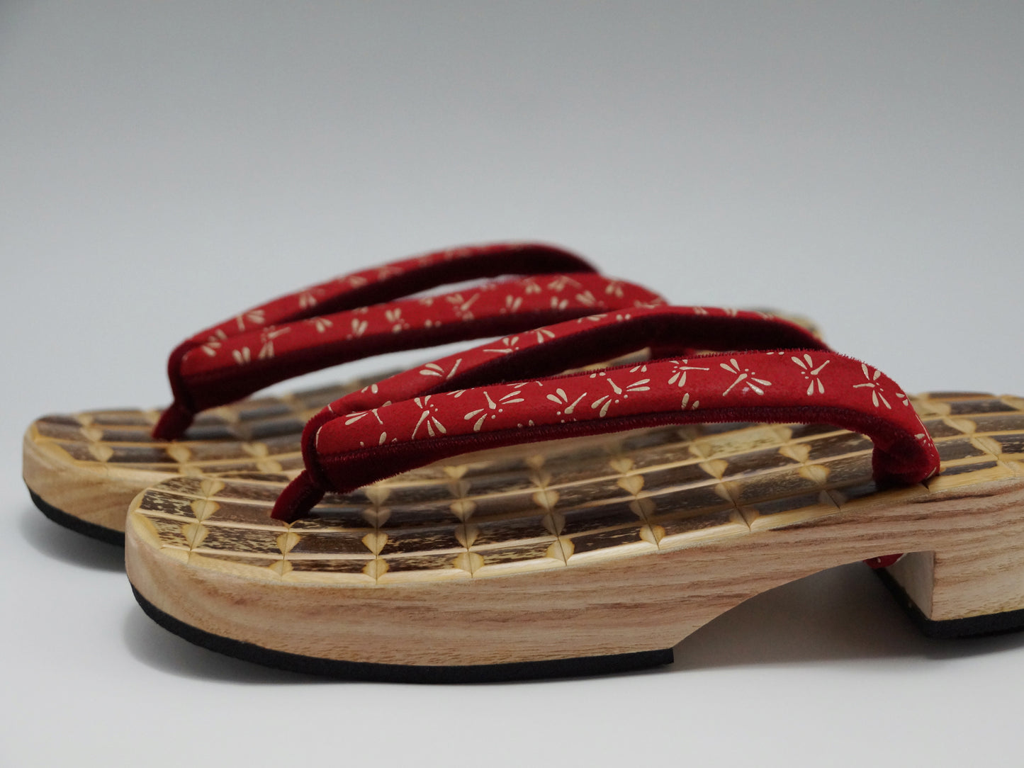 Geta Female Tiger Bamboo (Deerskin strap)