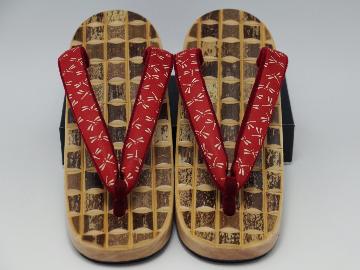 Geta Female Tiger Bamboo (Deerskin strap)