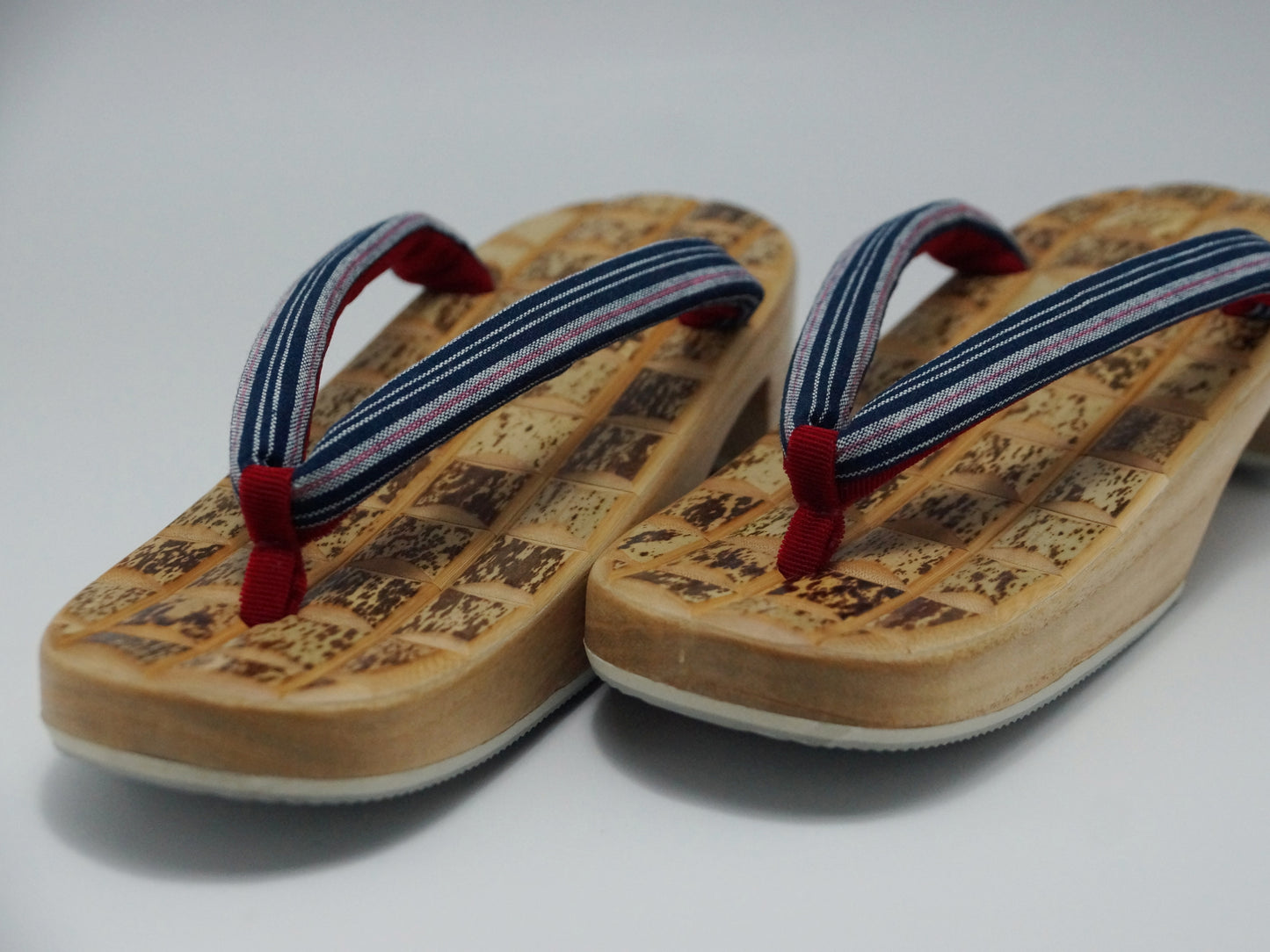 Geta Female Tiger Bamboo (Cloth strap)